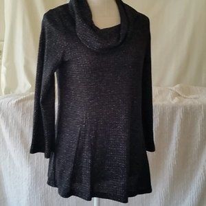 SUNDAY...FABULOUS TOP FEATURING COWL NECK AND FLARE. NEW WITH TAGS